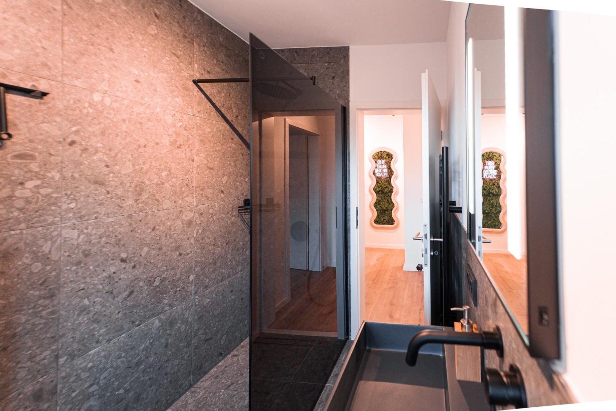 Unique Gneisenau Wohlfuehloase Apartment Ulm Bagian luar foto